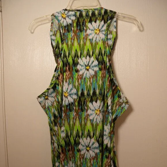 Green Floral Beaded Halter Style Top 1X - Picture 3 of 12